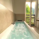 Historic Charm With Whirlpool - Motta *