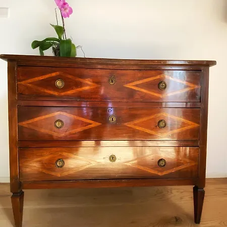 Historic Charm With Whirlpool - Motta Como