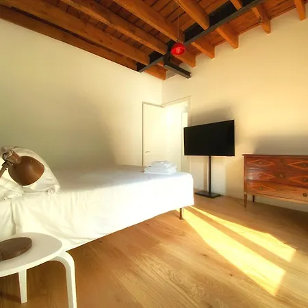 Apartment Historic Charm With Whirlpool - Motta *
