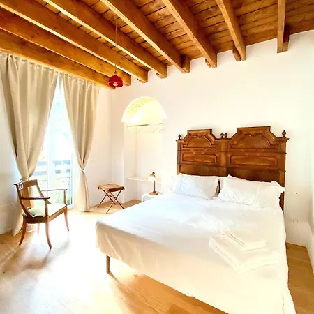 Historic Charm With Whirlpool - Motta Como